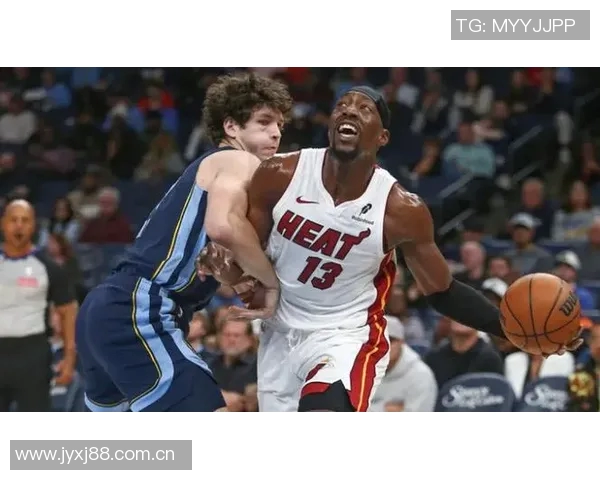 热火力争五连胜迎战独行侠维金斯鲍威尔约维奇缺阵影响战局