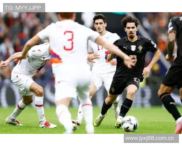 本赛季欧冠控球权争夺战索博斯洛伊与维蒂尼亚表现抢眼